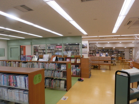 図書室内の写真