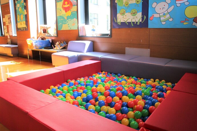 親子のプレイルーム（ボールプール）