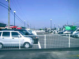 パークアンドバスライド駐車場の写真（都南バスターミナル）