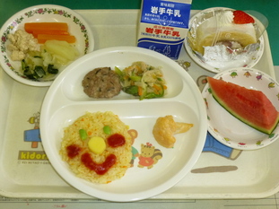 5月誕生会ランチの写真