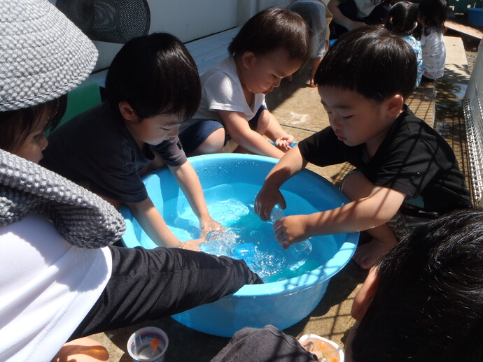 水遊び