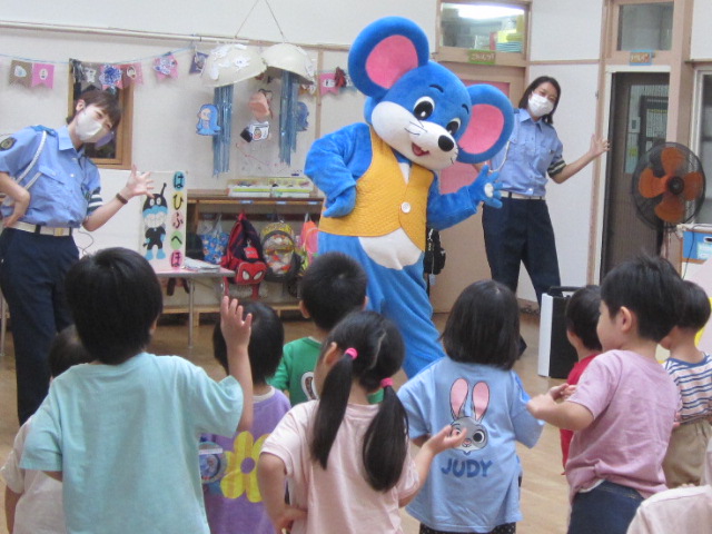 交通安全教室の写真