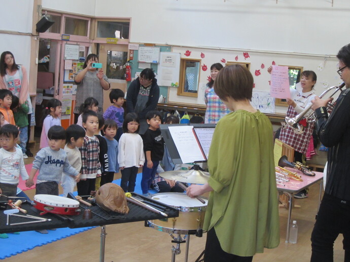 音楽鑑賞会の写真