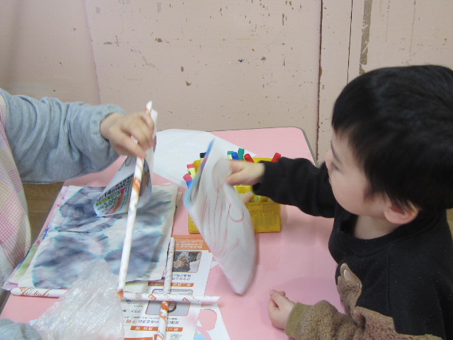 こいのぼり作りの写真