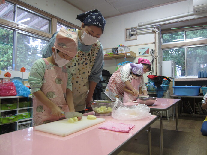 カレー作りの写真