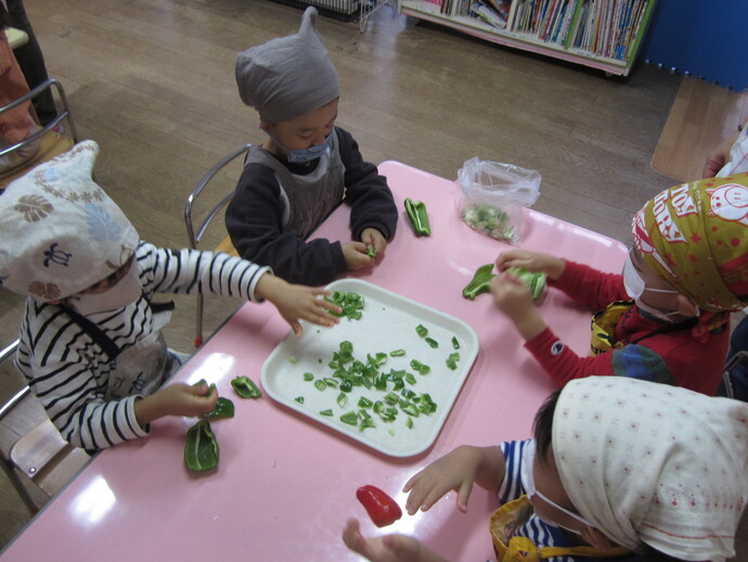 カレー作りの写真