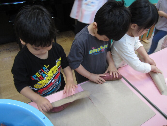 焼き芋会の写真