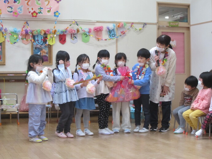 一年生おめでとう会の写真