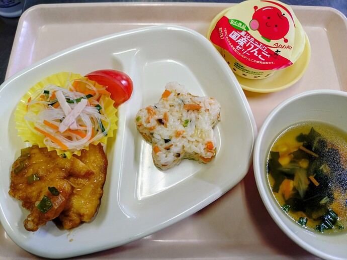 11月のおたのしみランチの写真