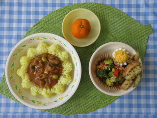 給食