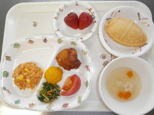 給食