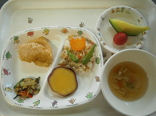 給食
