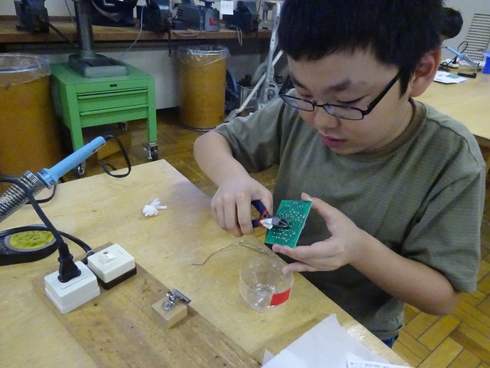 発明クラブ活動写真