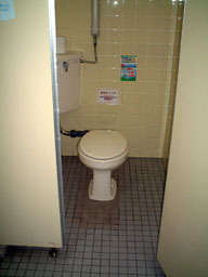 いわて生活協同組合ベルフまつぞの多目的トイレ写真