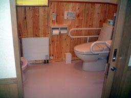 中村・北條クリニック多目的トイレ写真2