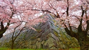 春の盛岡城