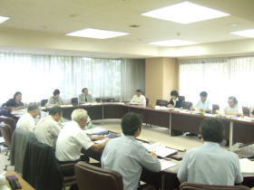 2010年8月4日第1回盛岡市自治体経営推進会議の写真