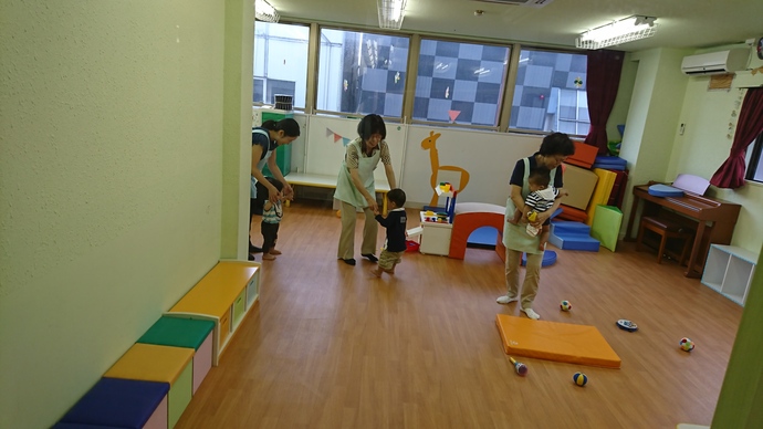 写真：託児の様子