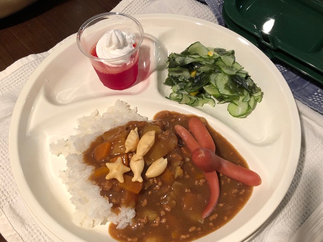 写真:夕食メニュー