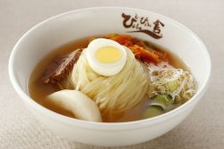 ぴょんぴょん舎