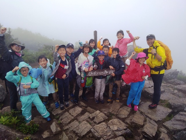 姫神山登山の様子