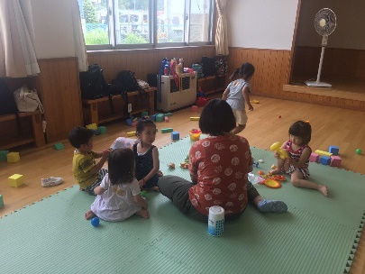 写真：託児の様子