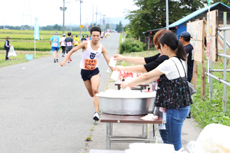 招待選手の写真