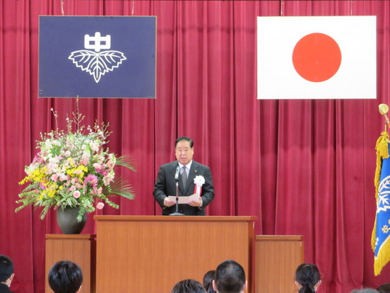 盛岡市立繋中学校閉校式典の写真