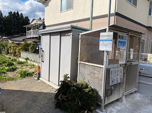 写真:ごみ集積場所に併設されている様子1