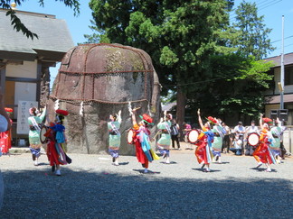 盛岡さんさ踊り三ツ石神社安全祈願奉納演舞の写真1