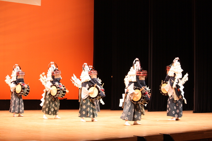 山岸獅子踊の写真