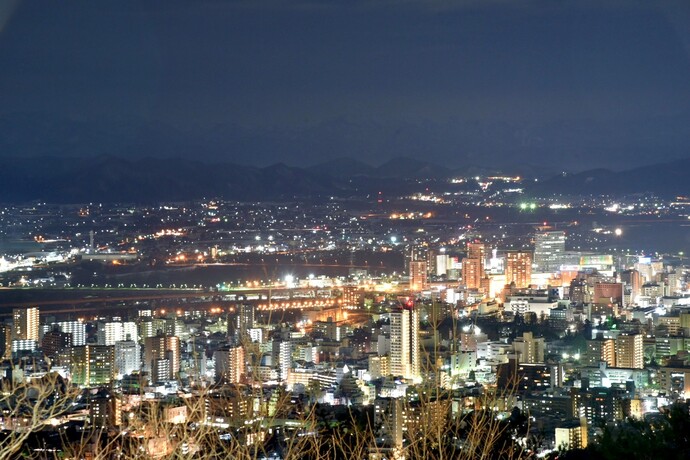 岩山展望台からの夜景（盛岡駅方面）