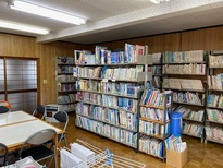 つつじが丘児童図書館の中の写真