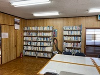 つつじが丘児童図書館の中の写真