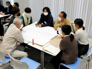 写真：意見交換会の様子2