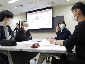 写真：意見交換会の様子2