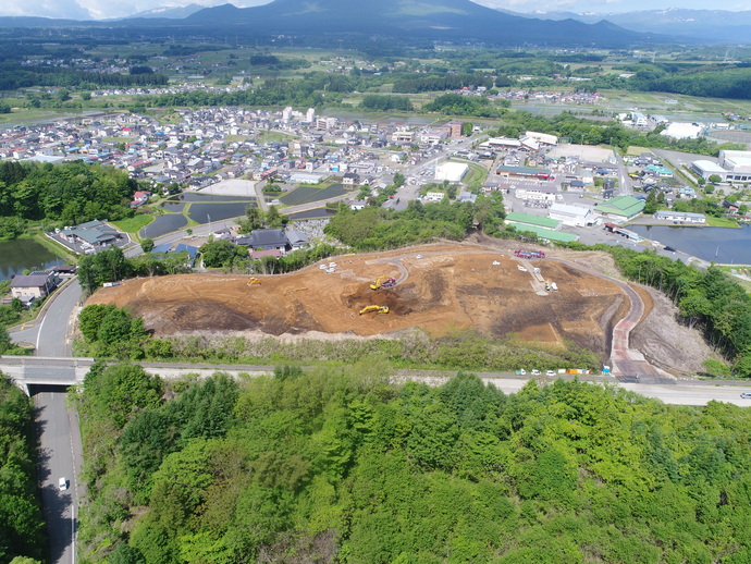 【令和5年5月】道の駅もりおか渋民の航空写真（東から）