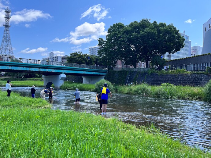 あゆ釣り教室の様子