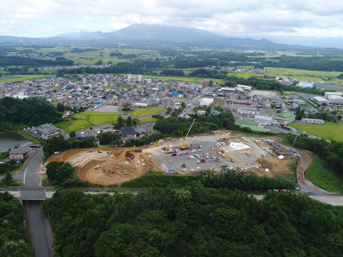 【令和5年8月】道の駅もりおか渋民の航空写真（東から）