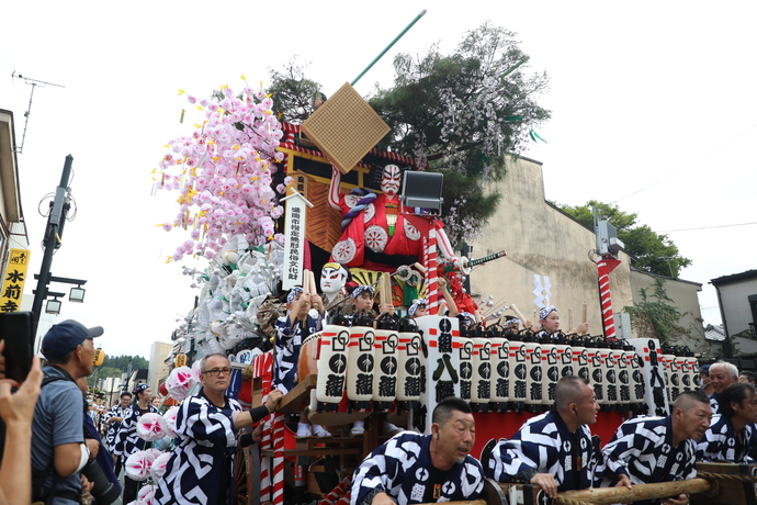 八幡下りパレードの写真