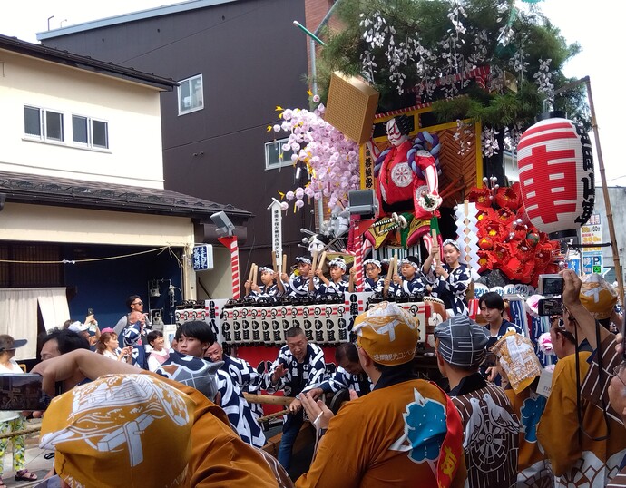 盛岡秋まつり