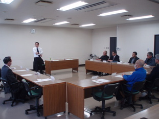 懇談会の様子