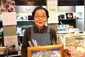 parkの店主の鈴木洋子さん