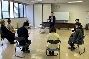 懇談会の様子