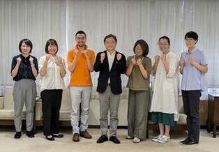 懇談会の様子