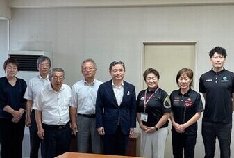 懇談会の様子