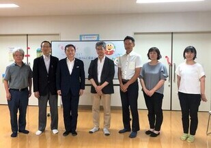 懇談会の様子