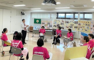 懇談会の様子