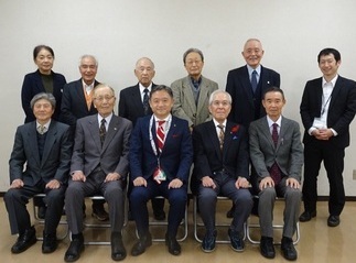 懇談会の様子