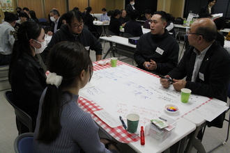 写真：意見交換会の様子4